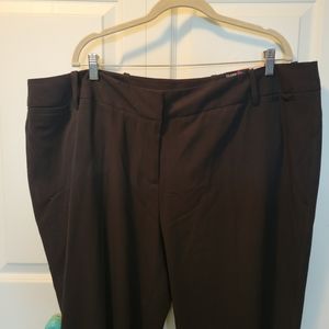 Nue Options Trousers Classis Fit Short, Size 24W